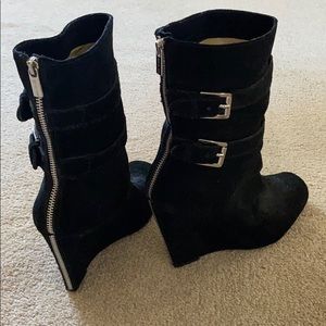 Michael kors suede wedge heel boots w/zipper back